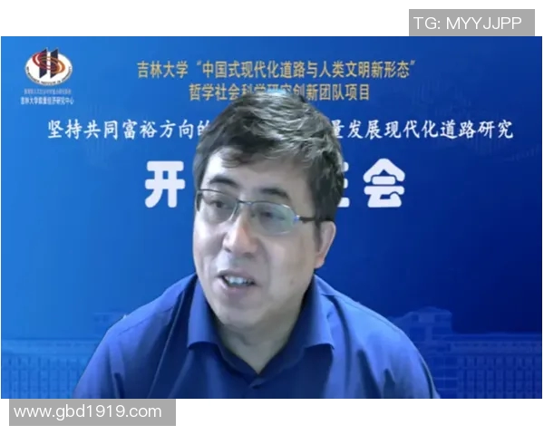 飞盘追梦：黄强的激情与坚持在深度对话中展现人生哲学