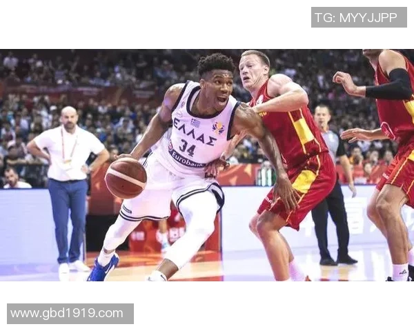 亚特联与达拉斯激战正酣比分悬念不断引发球迷热议