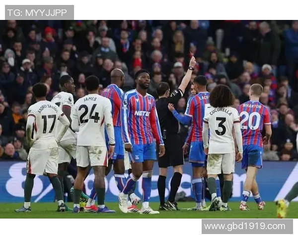 切尔西更衣室风波升级斯特林与恩佐训练场爆发激烈冲突