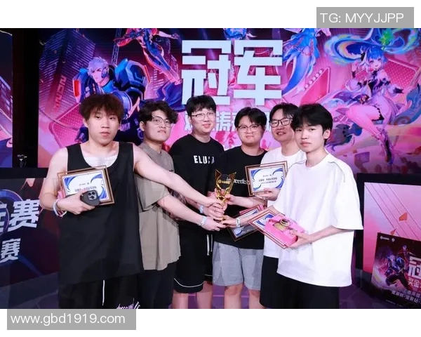 卡马尔与佐加顿的巅峰对决谁将赢得荣耀与胜利的桂冠