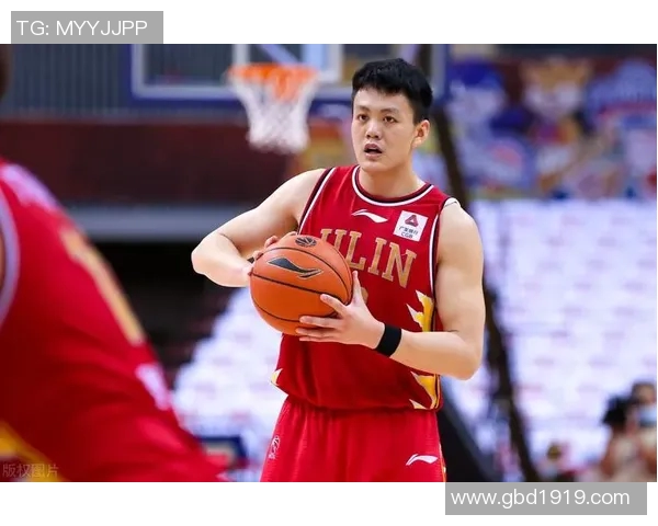 姜宇星的成长之路与未来展望：从新星到璀璨人生的蜕变与追求