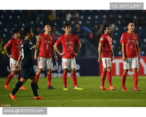 恒大与大阪的激烈对决文字直播全程回顾与精彩瞬间分享