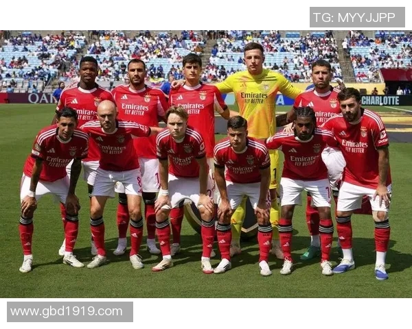 新英格兰革命与纽约红牛的激烈对决展现足球魅力与团队精神