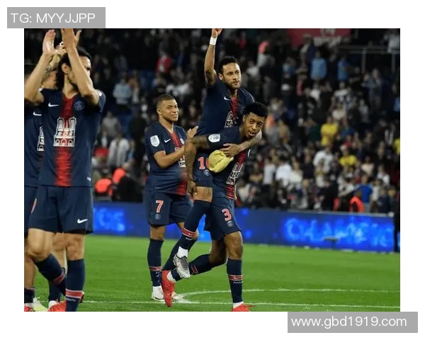 法甲焦点战役里尔主场迎战豪门巴黎圣日耳曼的较量即将上演 法甲焦点战役里尔主场迎战豪门巴黎圣日耳曼的较量即将上演