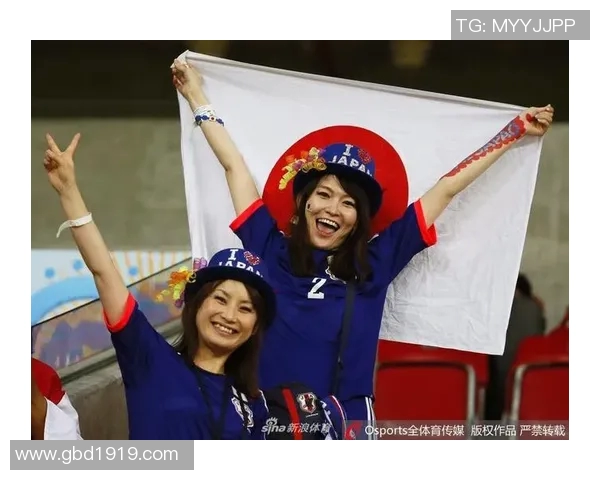 科罗拉多队与西雅图海湾队激战正酣精彩对决引发球迷热议 科罗拉多队与西雅图海湾队激战正酣精彩对决引发球迷热议