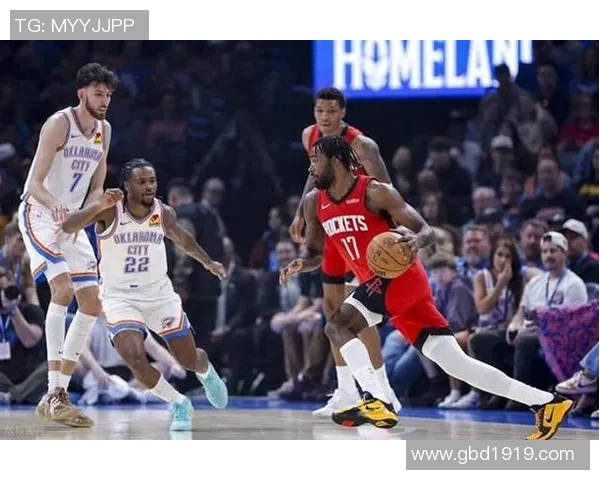 雷霆与火箭第五场激战回顾球员表现与战术分析全景呈现