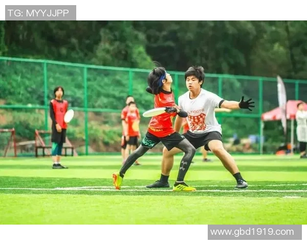 飞盘飞扬：成都飞盘队拼搏奋斗的成长与突破之路